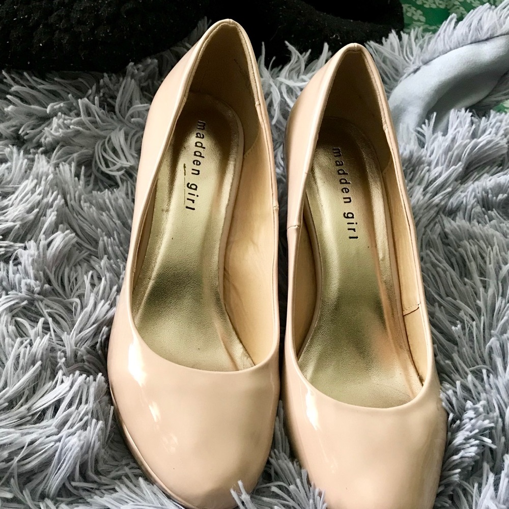 Steve Madden patent leather heels